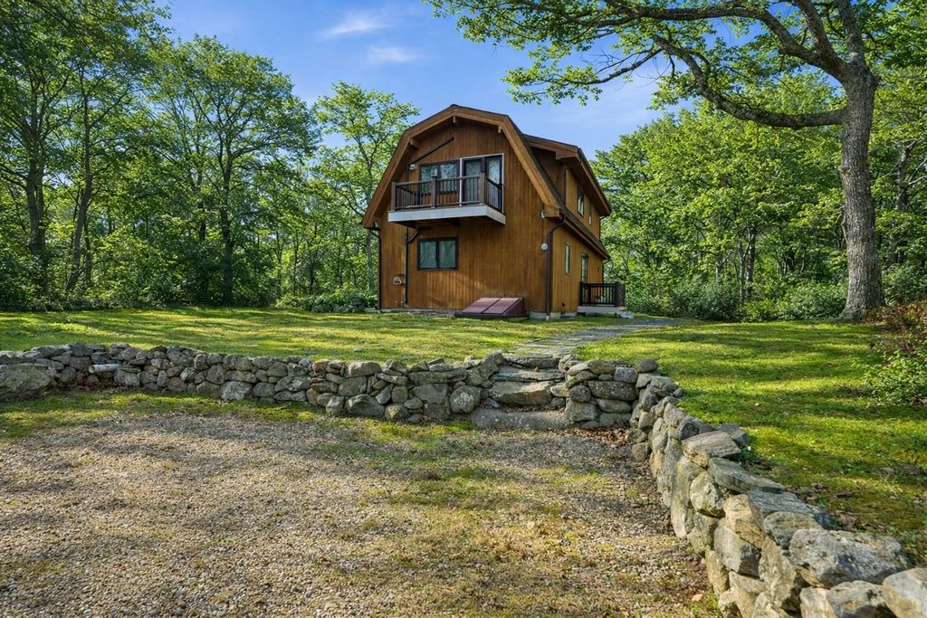 43 N Slope Lane, Chilmark