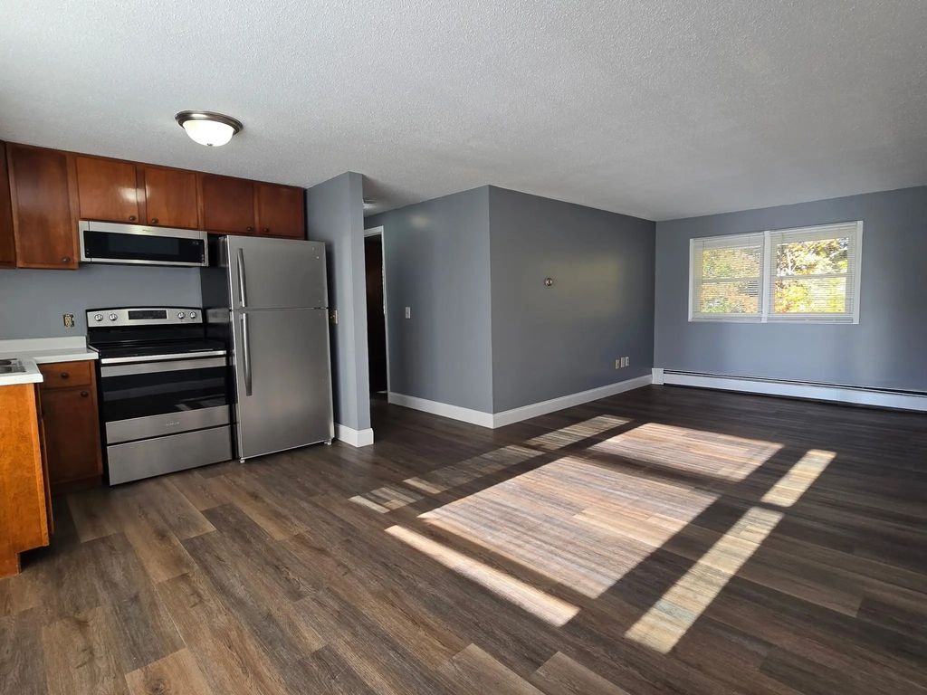 19 Chapman Ave #16, West Brookfield