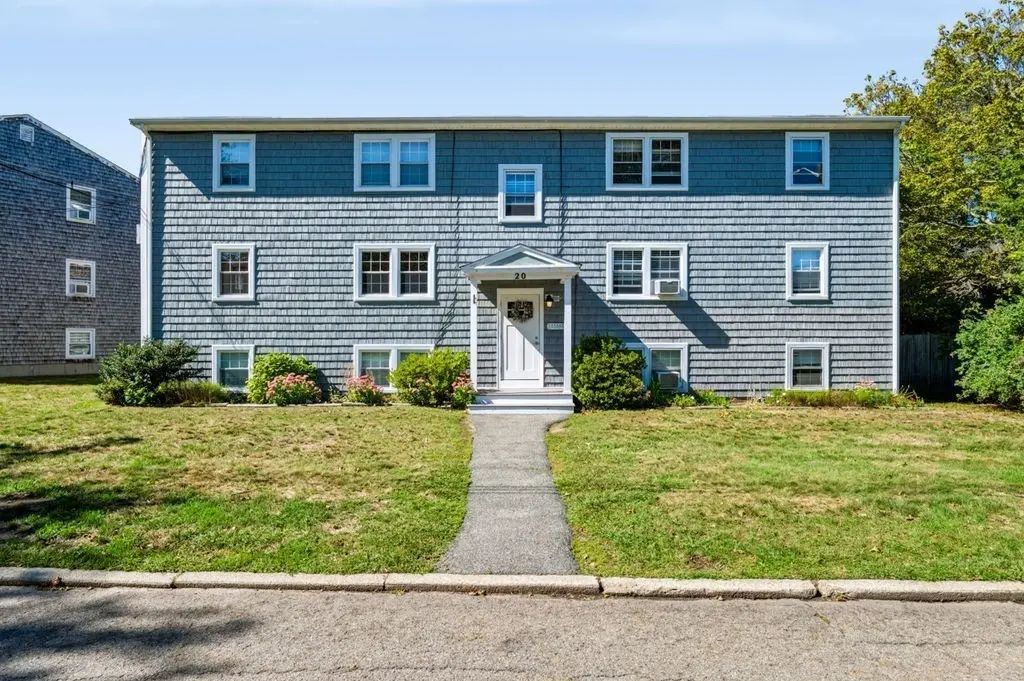 20 Beacon Ave #3, Newburyport