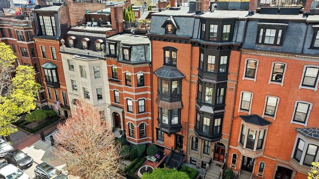 14 Marlborough St, Boston