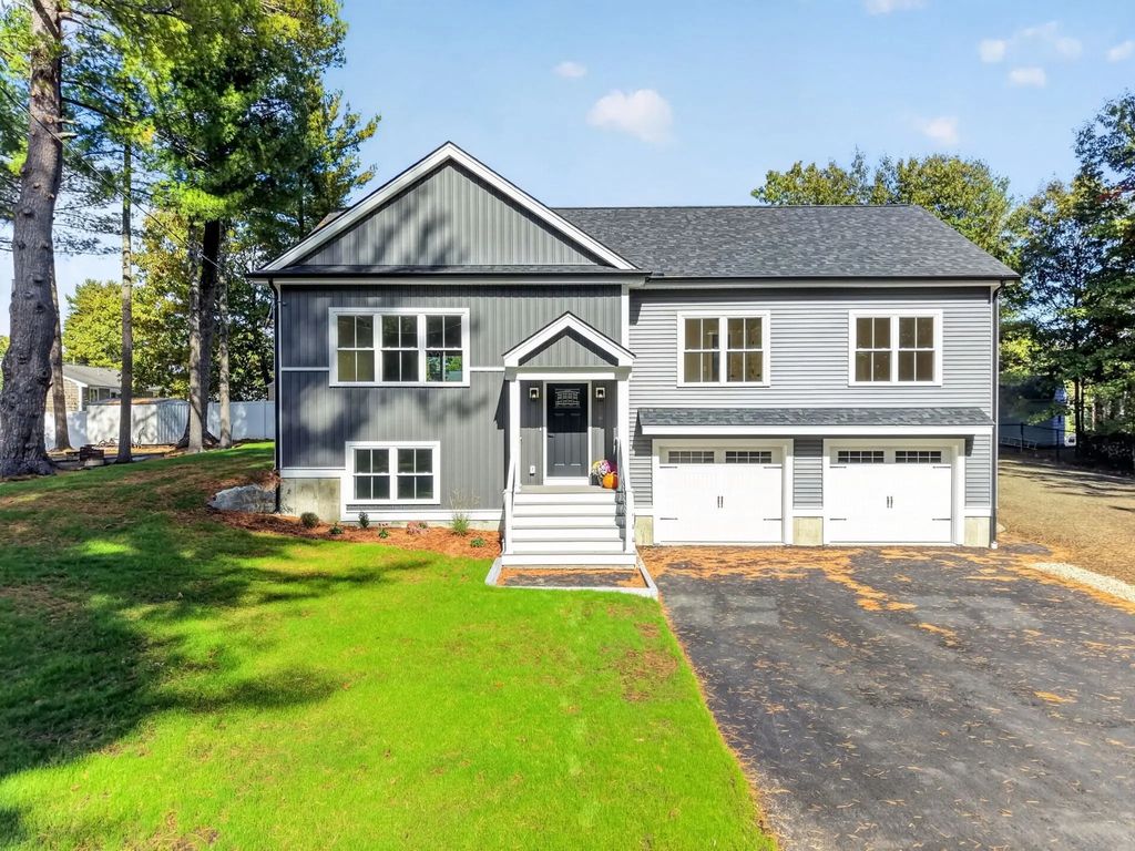 24 Edith Dr, Tewksbury