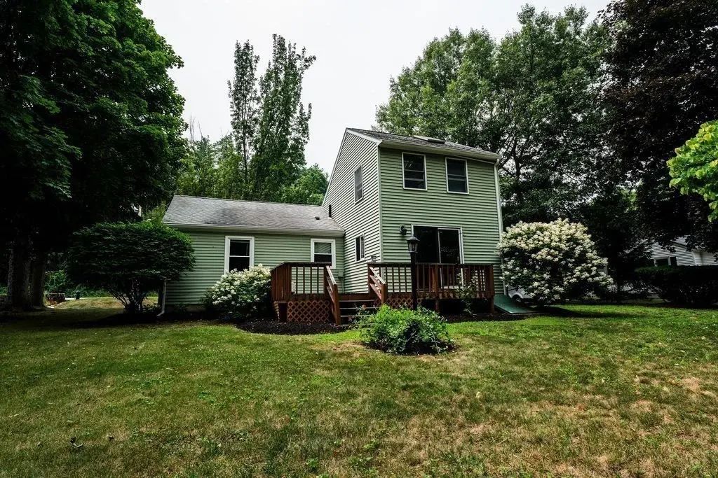 1083 Edgell Rd, Framingham