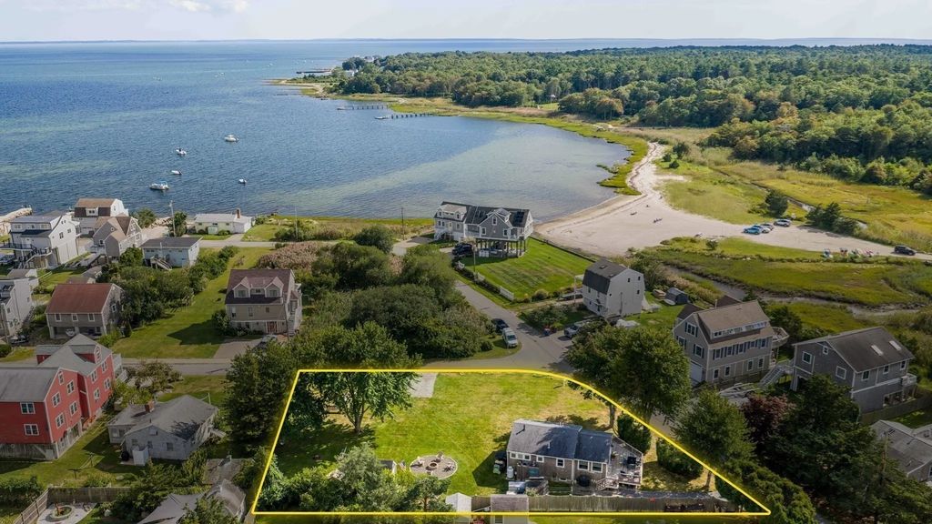 1 Harbor Road Hb, Mattapoisett