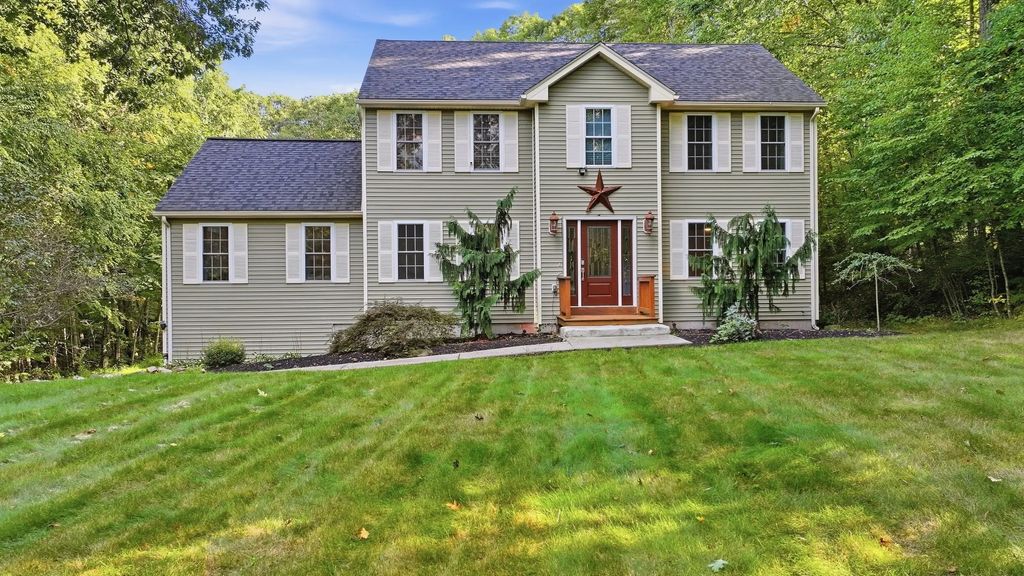 138 Walnut, Douglas