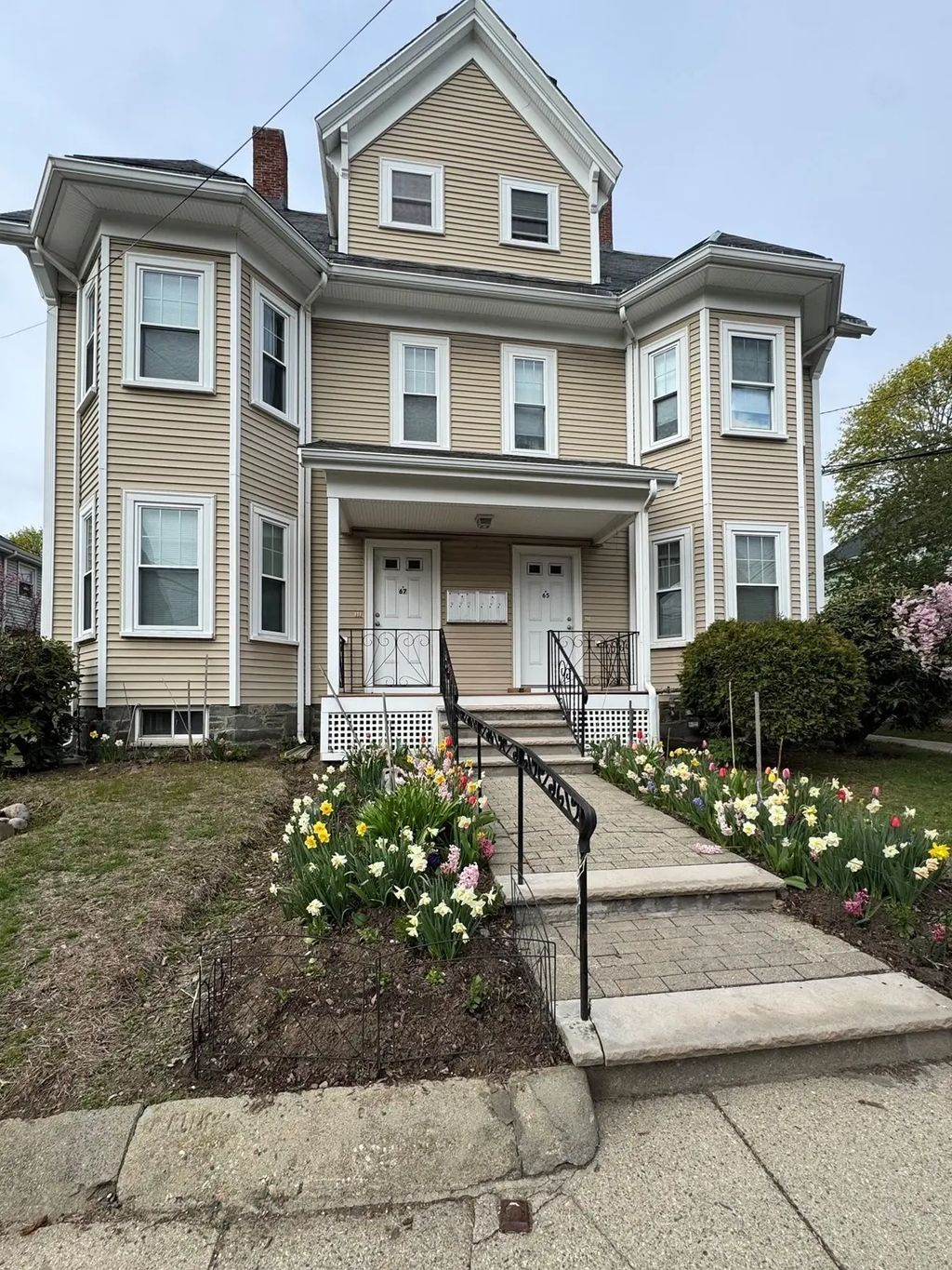 65-67 Surrey, Boston