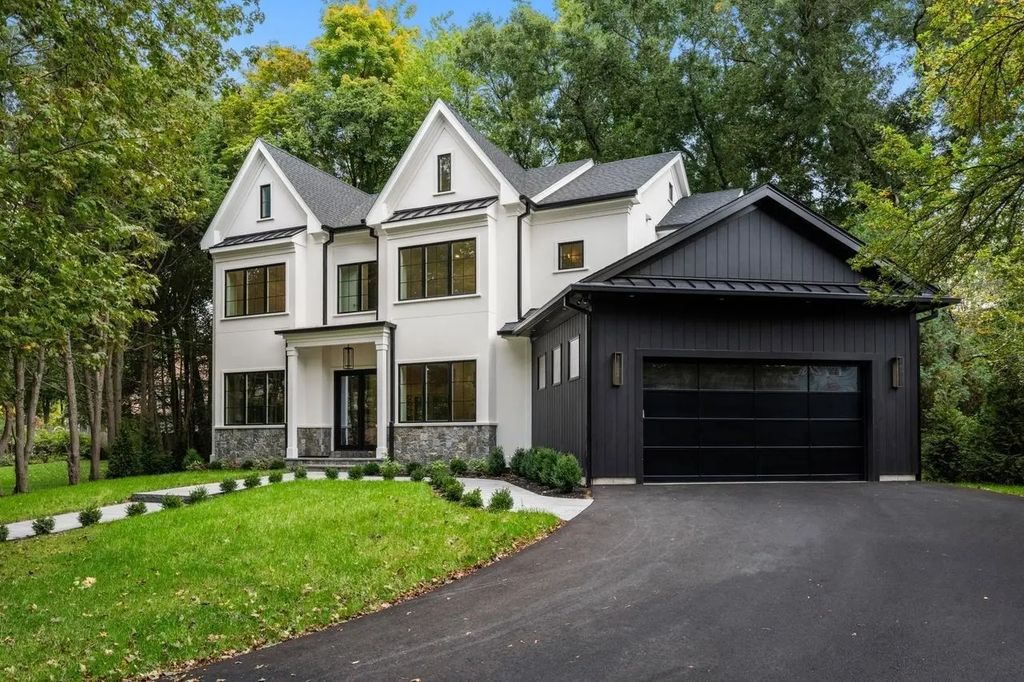 11 Amy Circle, Newton