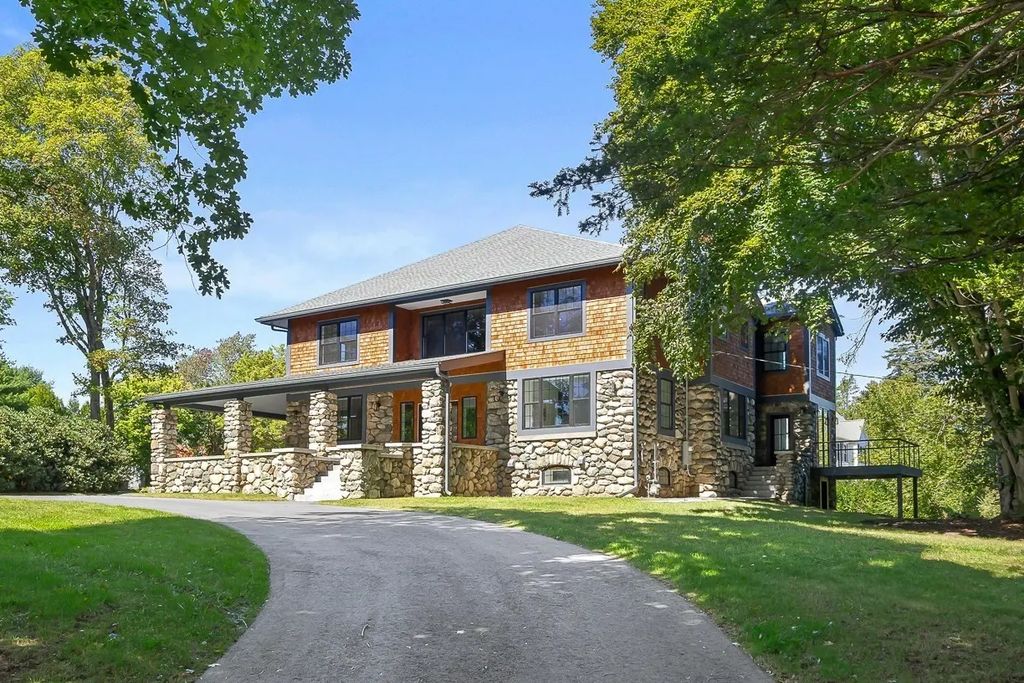 20 Wheeler Ln, Natick