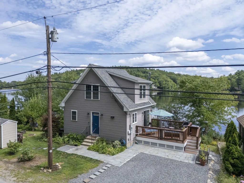 864 South Rd., Ashby