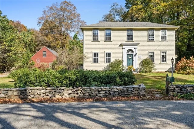 19 Gilmore Road, Southborough
