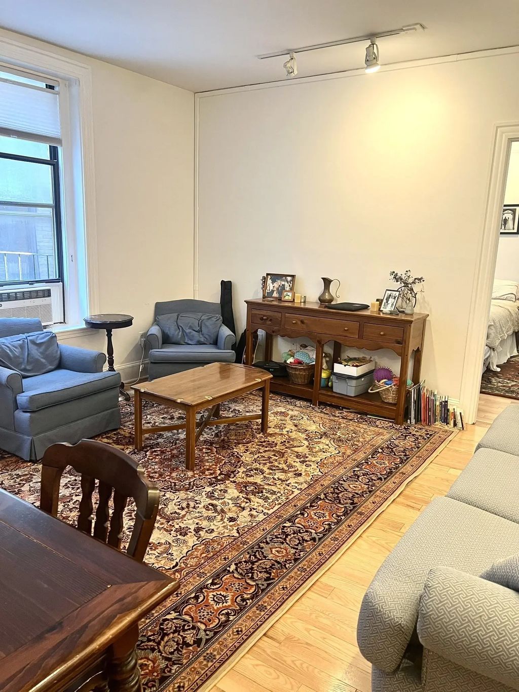 362 Commonwealth Avenue #6c, Boston