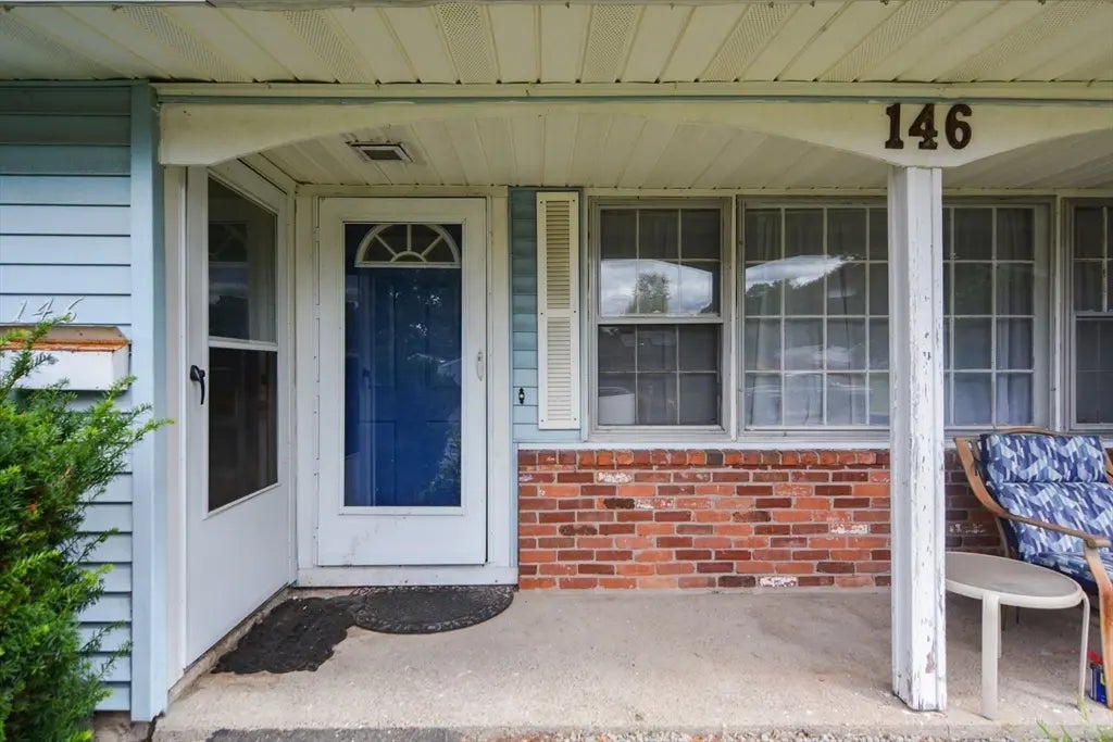 146 Gloucester St, Brockton