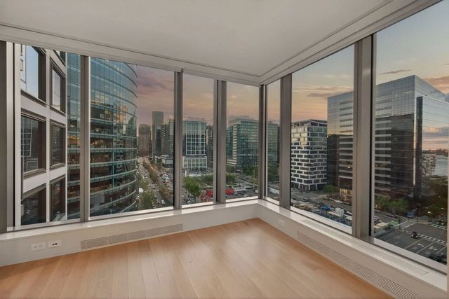 133 Seaport Blvd #1208, Boston