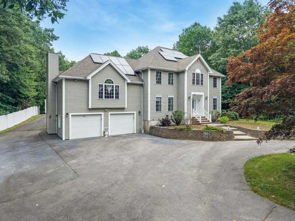 3 Avalon Ct., Methuen