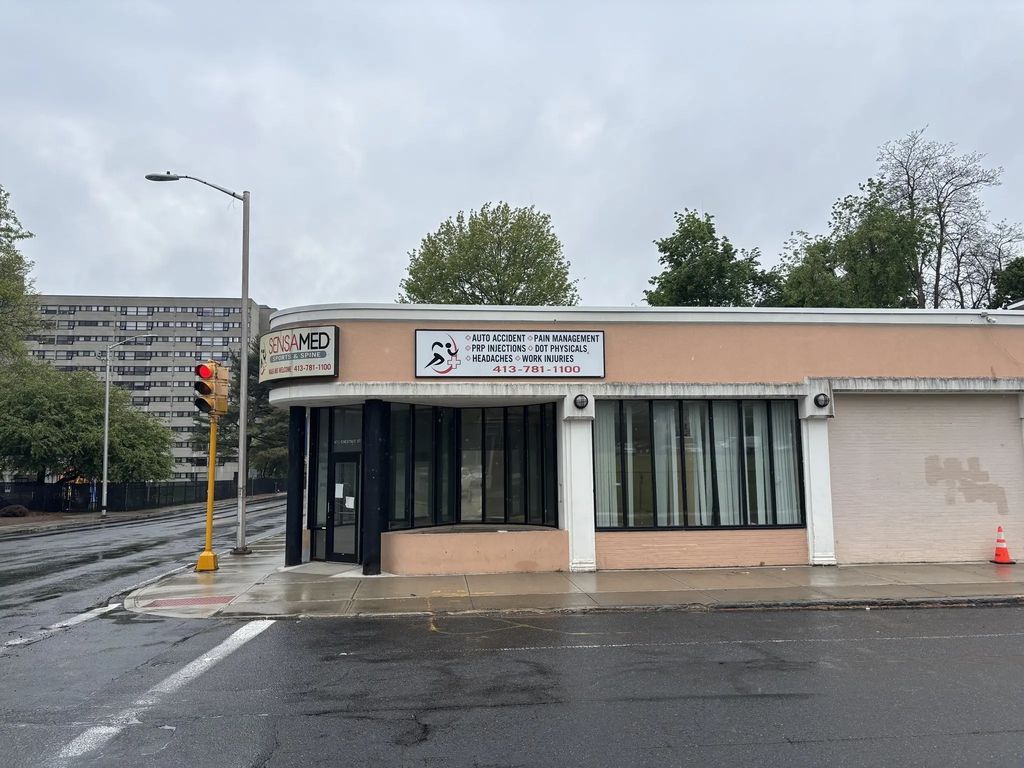 438-442 Chestnut St, Springfield