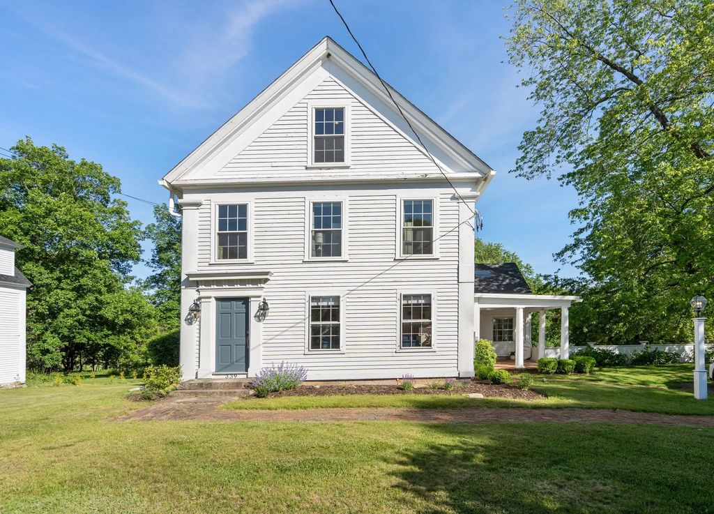 339 Boston Rd, Sutton
