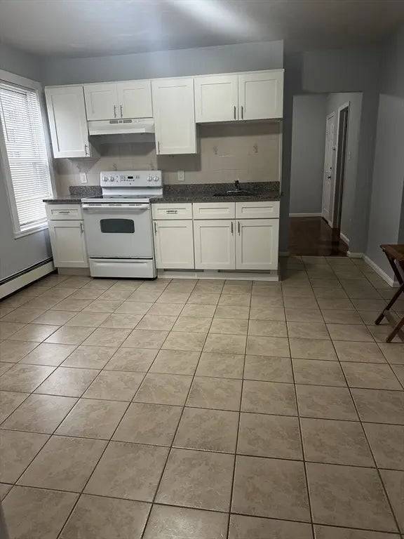 44 Trescott St #1, Taunton