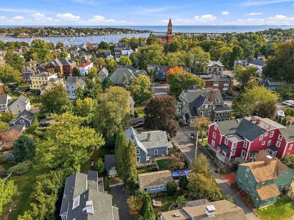 17 Watson Street, Marblehead