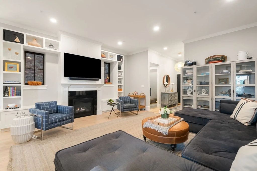 40 Mount Vernon Street #1, Boston