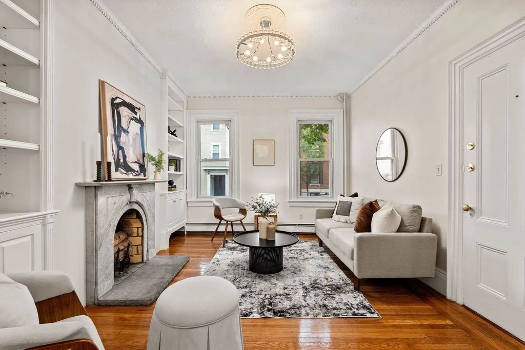 273 Bunker Hill St #1, Boston