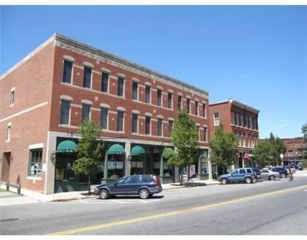 21 South Street #22, Westborough