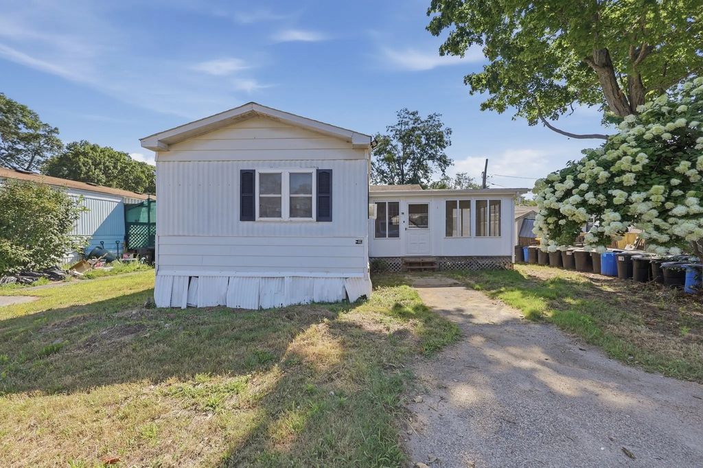 194 Lafayette Road #1n, Salisbury