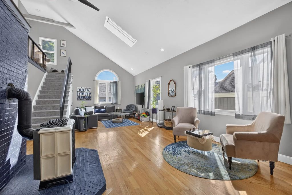 42 Epping Street #4, Lowell