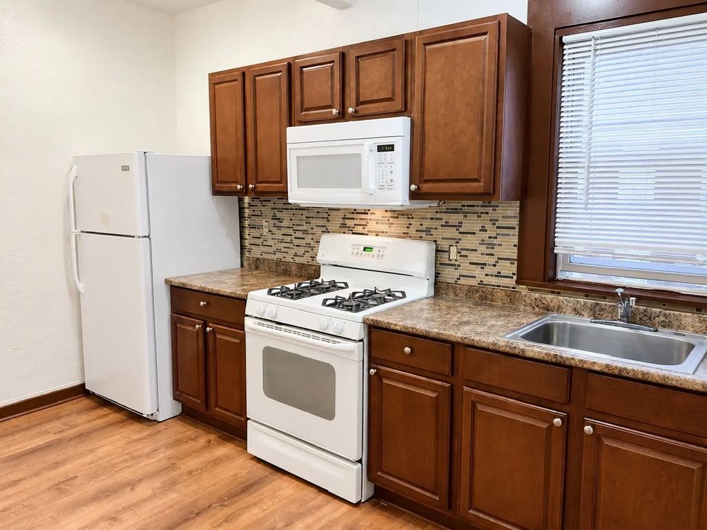 436 Warren Ave. #1f, Brockton