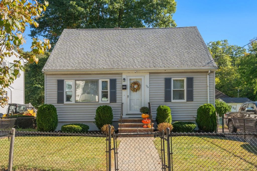 124 Windham Rd, Boston