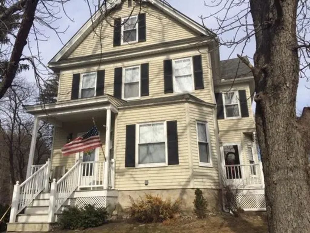 49 Billerica Ave, Billerica