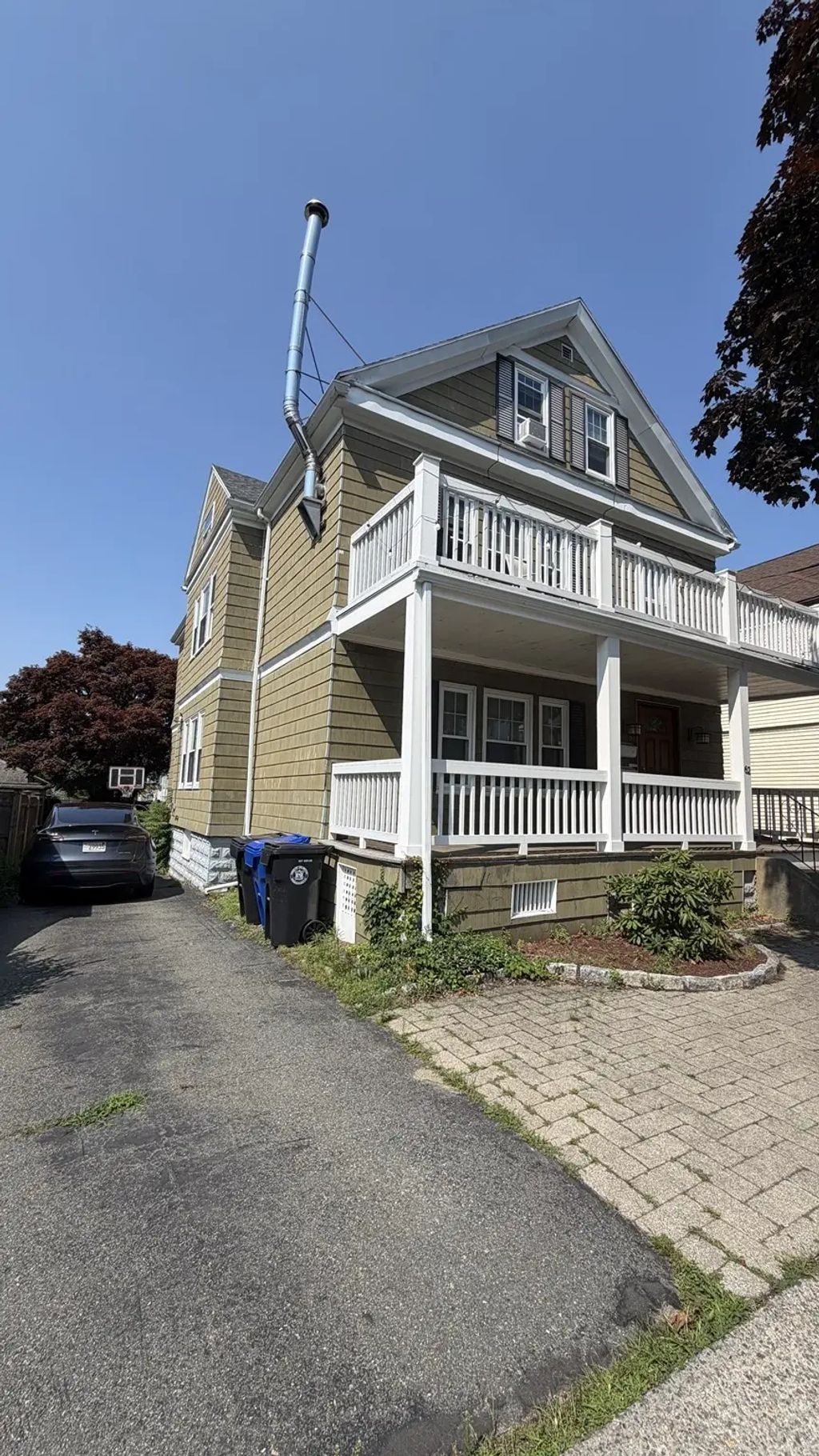 62 Freeman #1, Arlington