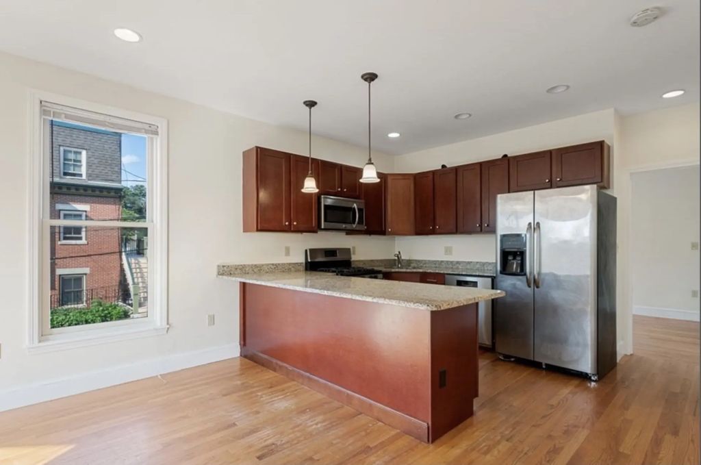 85 Fort Ave #1, Boston