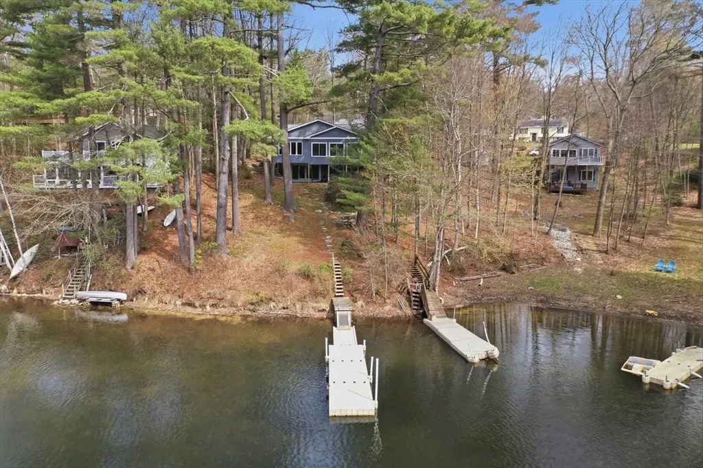 104 South Shore Drive, Sturbridge