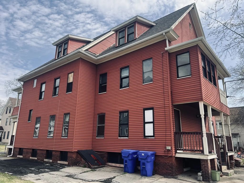 157-159 Lebanon St, Springfield
