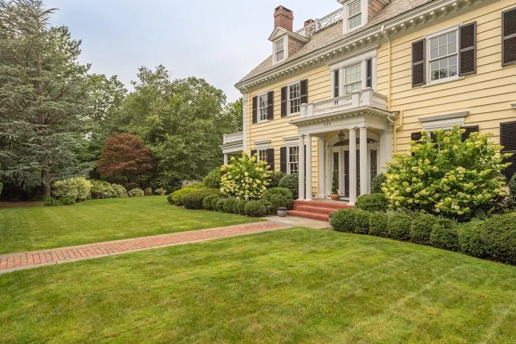 355 Buckminster Road, Brookline