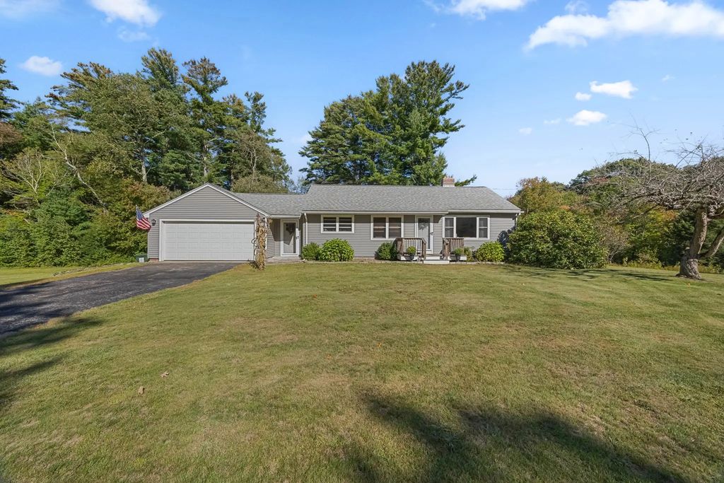39 E Charlton Rd, Spencer