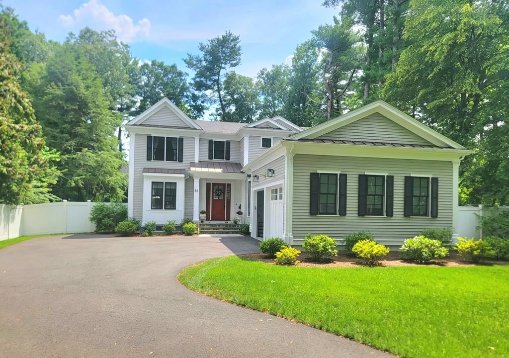 86 Parker Rd, Wellesley