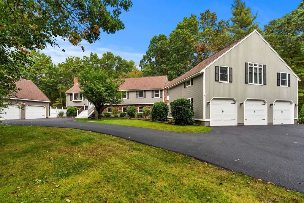 202 Lacy St, North Andover