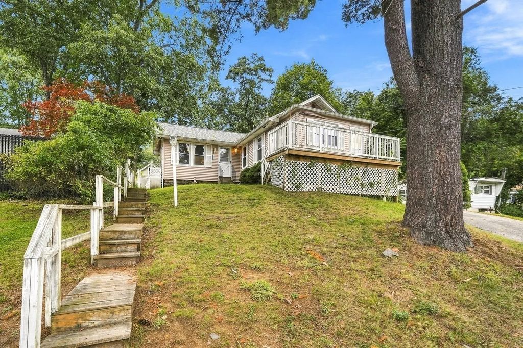 34 Passway One, Worcester