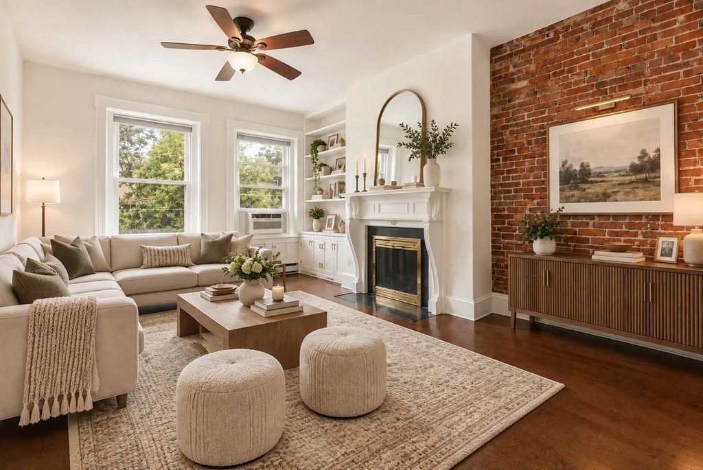 39 Kent St #5, Brookline