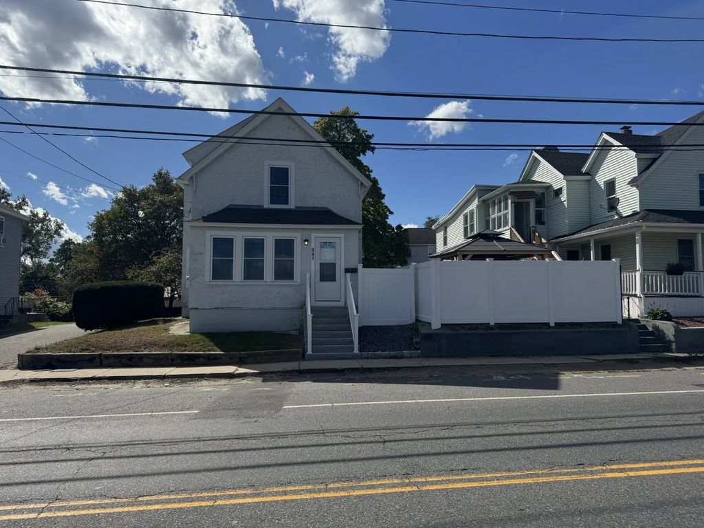 347 Lancaster St, Leominster