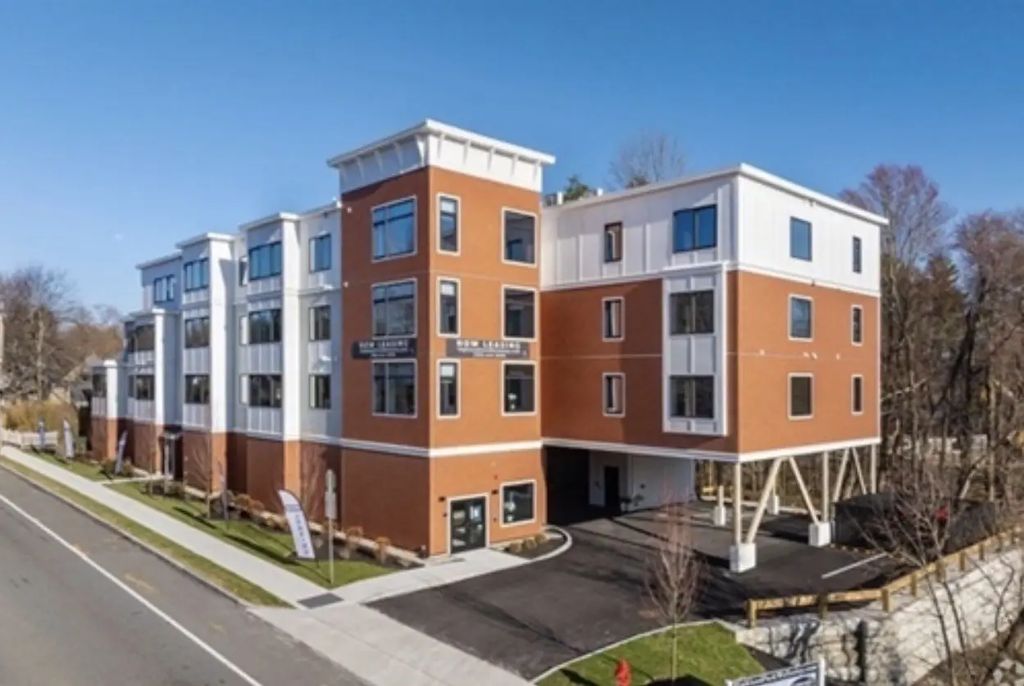 680 Worcester Street #205, Wellesley