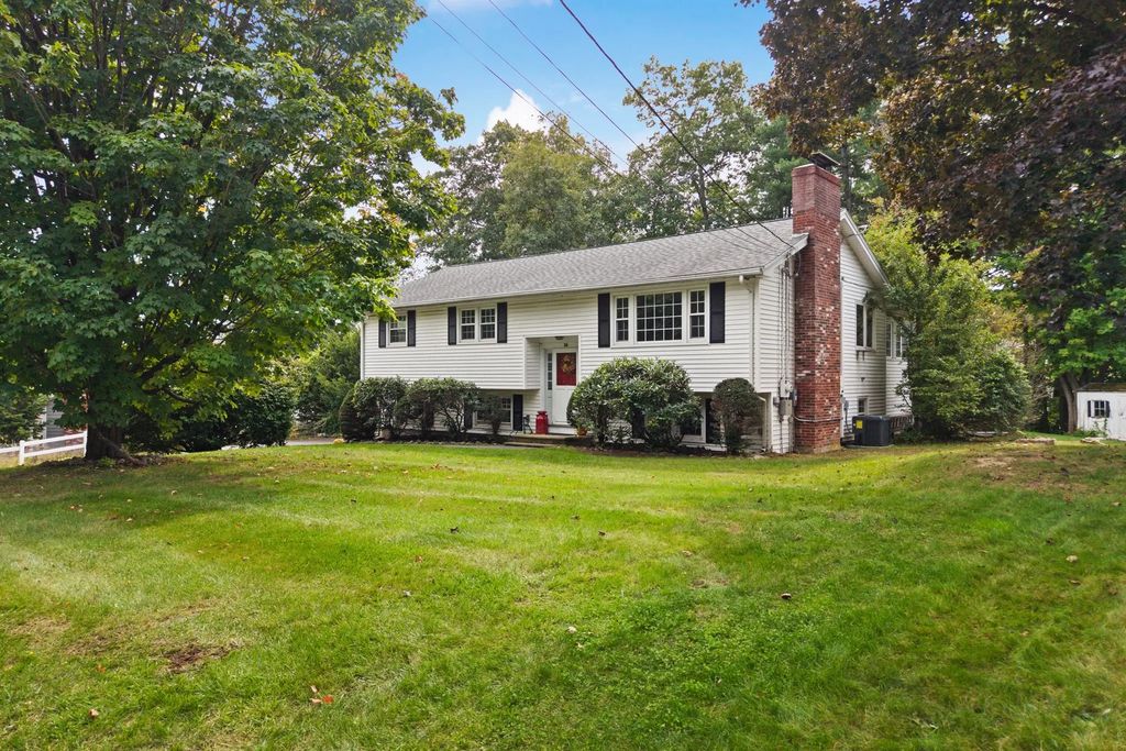 36 Alexander Ave, Dracut