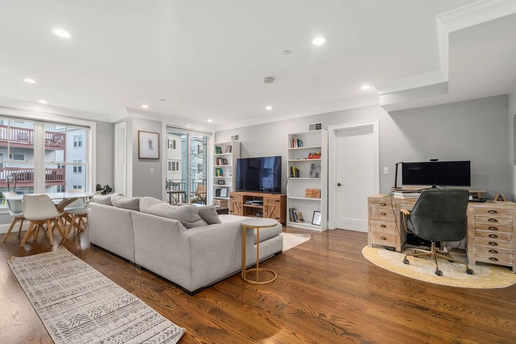136 Sydney St #5, Boston