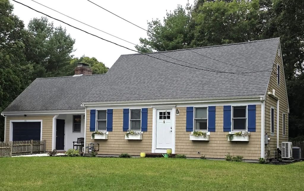 55 Deerfield Rd, Barnstable