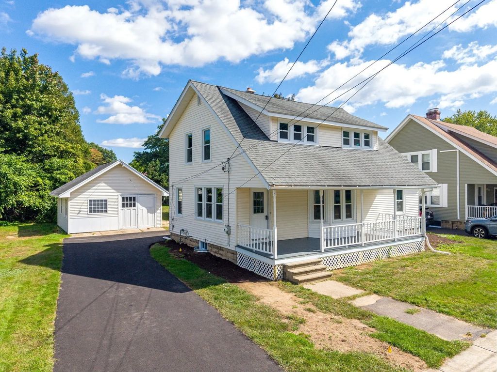 62 Talcott Ave, West Springfield