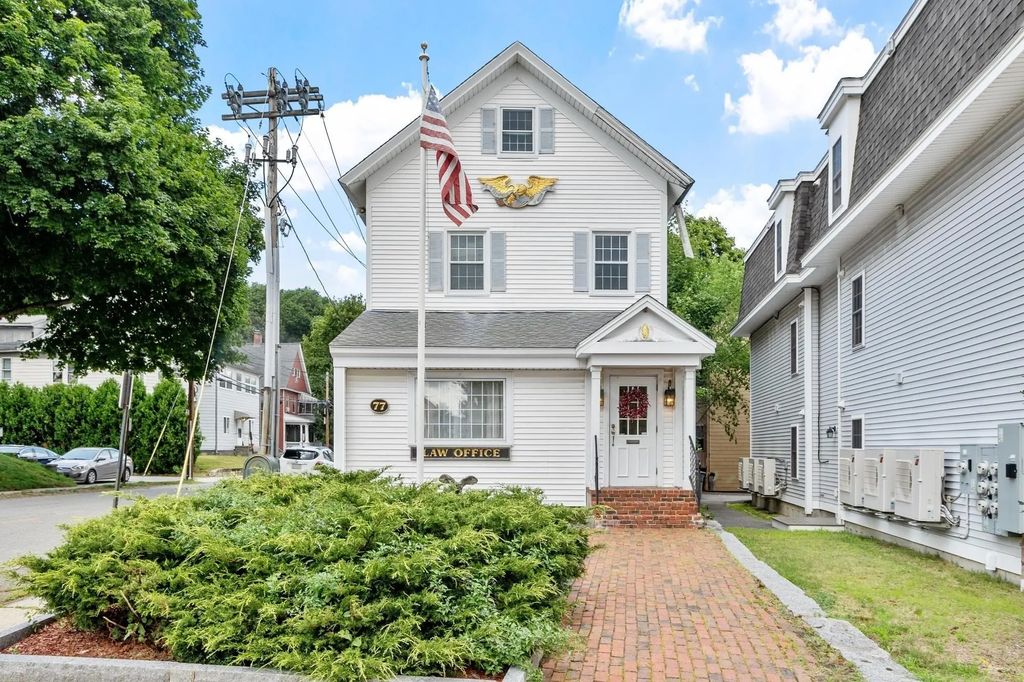 77 Merriam Ave, Leominster