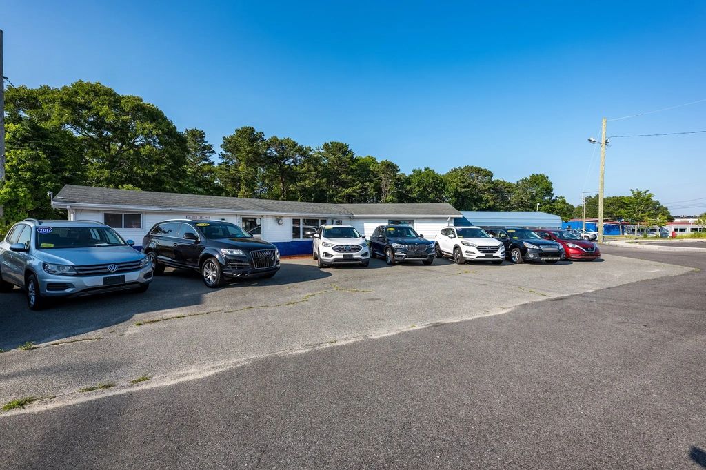 3070 Cranberry Highway, Wareham