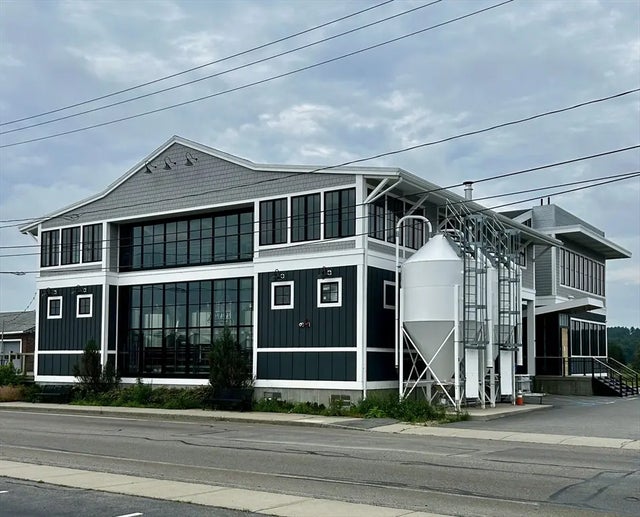 103 & 99 Main Street, Essex