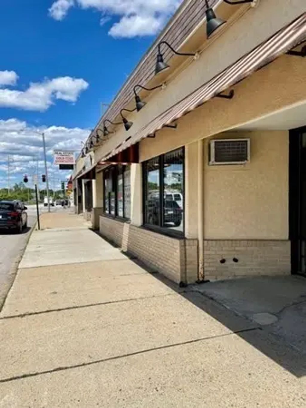 384 W Boylston St, Worcester