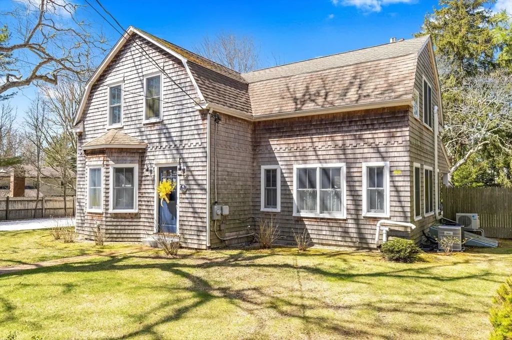 156 South Main, Barnstable